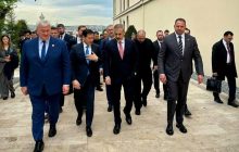 Тиждень дипломатії повернув Україну на точку старту, РФ не збирається поступатись, - CNN