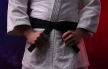 Дзюдоистам из Беларуси разрешили бороться под национальным флагом: в Украине отреагировали
