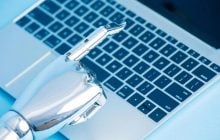 ИИ-поисковик Google "ворует" новости и сам отвечает на вопросы: мировые медиа возмущены