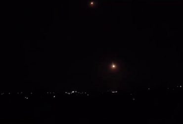 Крим та кілька областей РФ атакували безпілотники: були чутні вибухи (відео)