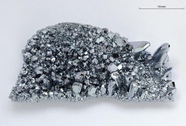 Уже стоит $1350 за грамм и будет дорожать: на Земле истощаются запасы самого редкого металла