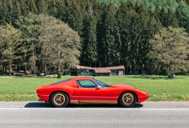 Один из самых дорогих подержанных автомобилей в мире продадут на аукционе: какая его цена (фото)