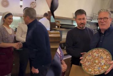 Стармер відвідав ресторан кримськотатарської кухні у Києві (відео)