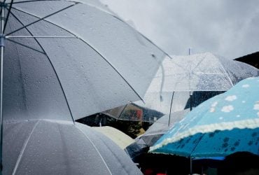 2 грудня в Україні дощитиме: де чекати опадів