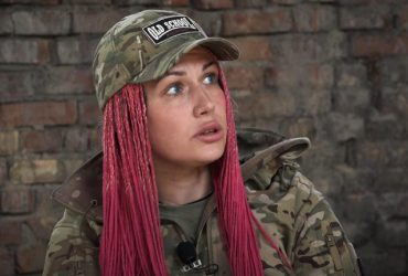 Пишуть образливі коментарі: військова розповіла, як ставляться до жінок на фронті