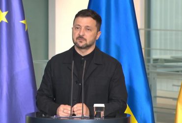 Зеленский в Берлине раскритиковал Россию за меморандум, который она до сих пор не передала