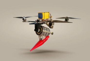 На озброєнні ЗСУ з'явилися ударні батони, невразливі для систем РЕБ