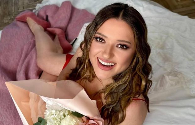 Відомий український співак замилував мережу архівним фото з Могилевською: "Які ж гарні"