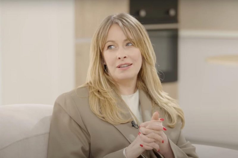 Елена Кравец призналась, что не делала пластические операции, поскольку боится измениться до неузнаваемости / скриншот Instagram Елена Кравец призналась, что не делала пластические операции, поскольку боится измениться до неузнаваемости / скриншот Instagram