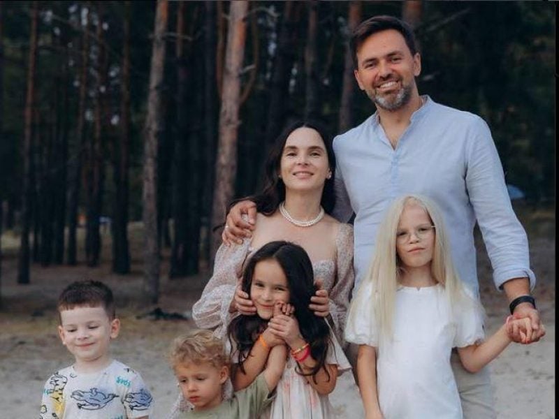 Тимур и Инна с детьми / фото инстаграм Инны Мирошниченко