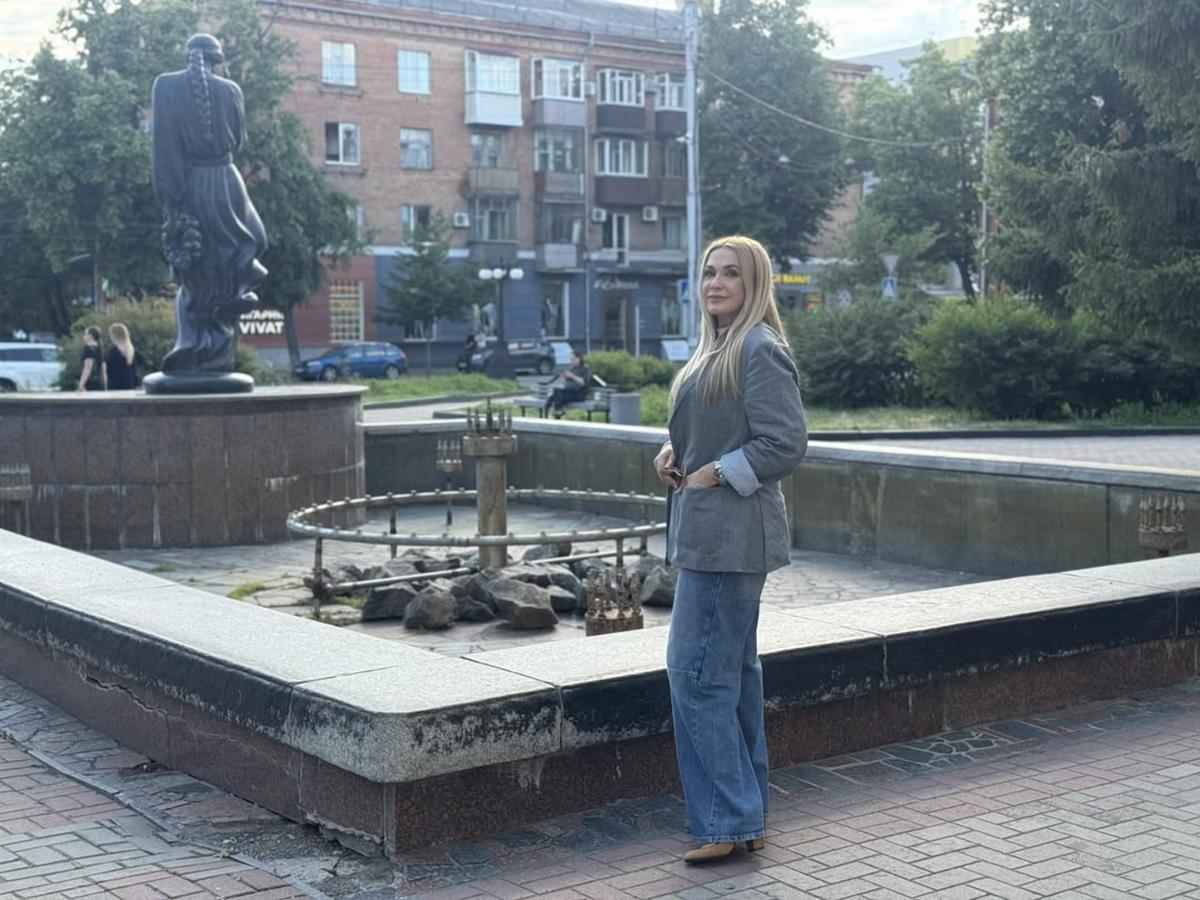 Ольга Сумська приїхала до рідної Полтави / фото instagram.com/olgasumska