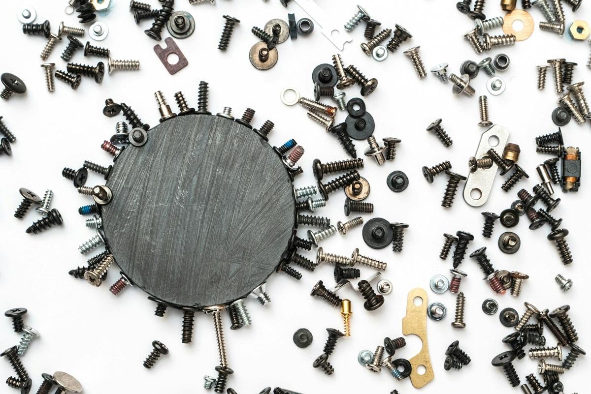 Цей магніт створений виключно з матеріалів, які доступні у США / фото - Unsplash Цей магніт створений виключно з матеріалів, які доступні у США / фото - Unsplash