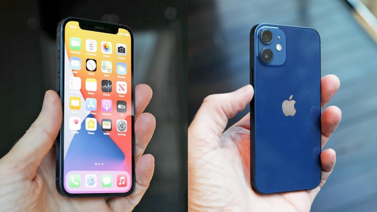 Найкращим смартфоном Apple у 2025 році користувачі вважають iPhone 12 mini / Скриншот Найкращим смартфоном Apple у 2025 році користувачі вважають iPhone 12 mini / Скриншот