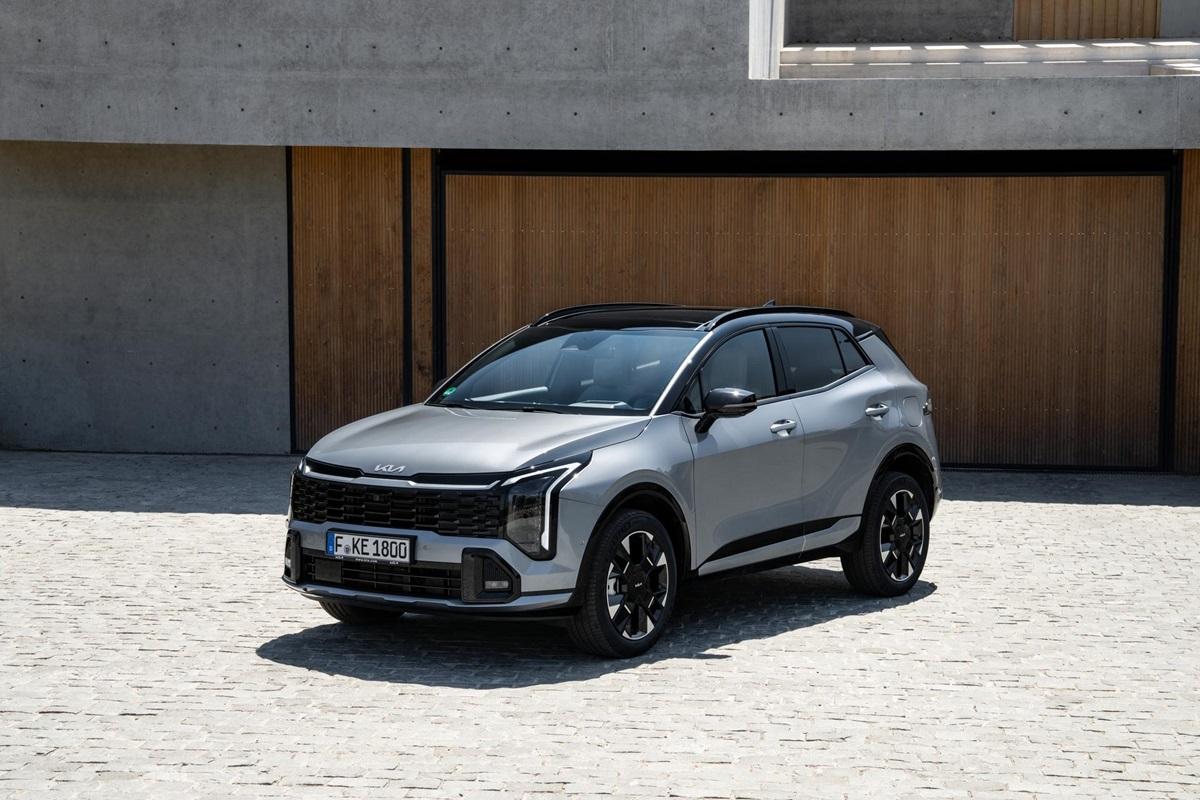 Оновлений Kia Sportage отримав кілька помітних візуальних змін / фото - Kia Оновлений Kia Sportage отримав кілька помітних візуальних змін / фото - Kia