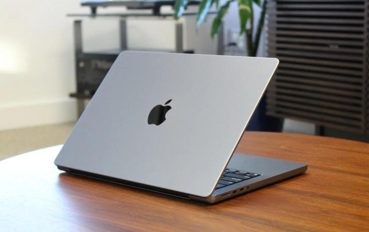 MacBook 2020 року на базі Intel не отримає оновлення macOS 26 / Фото - Apple MacBook 2020 року на базі Intel не отримає оновлення macOS 26 / Фото - Apple