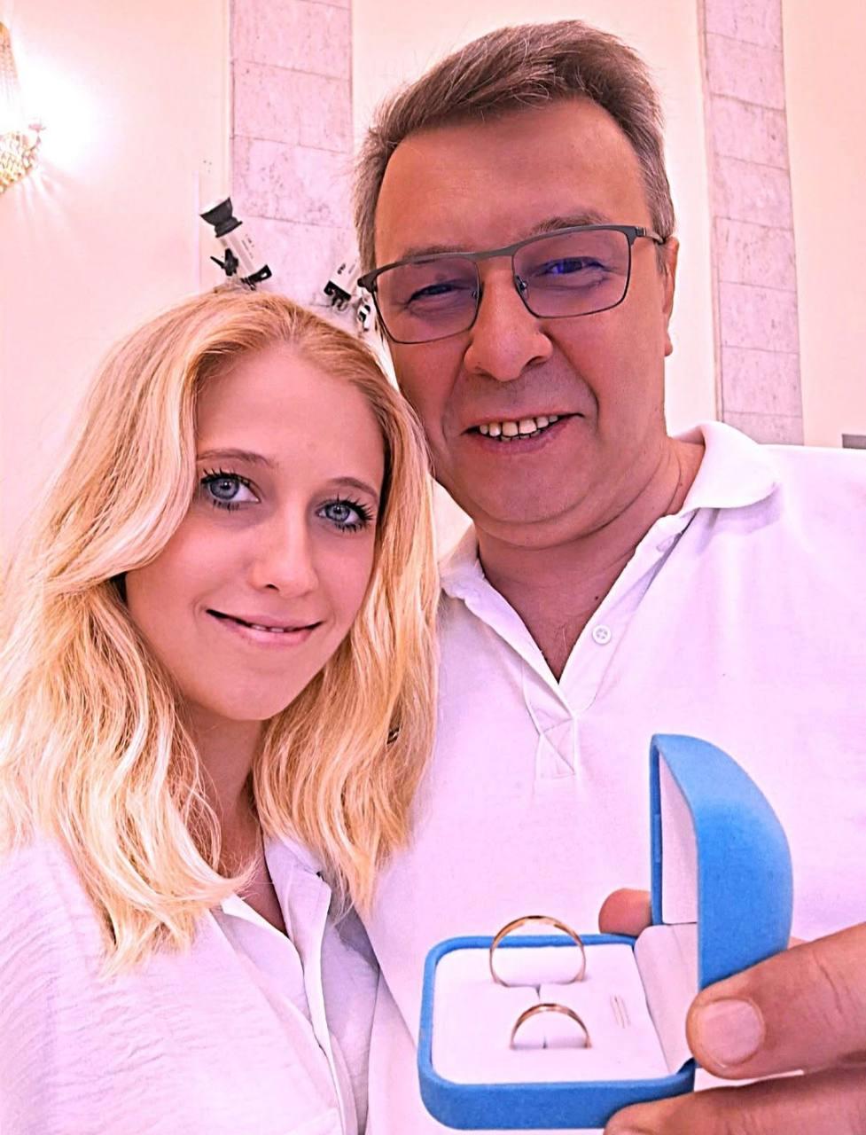 Олександр та Світлана / фото фейсбук Олександра Ягольніка Олександр та Світлана / фото фейсбук Олександра Ягольніка