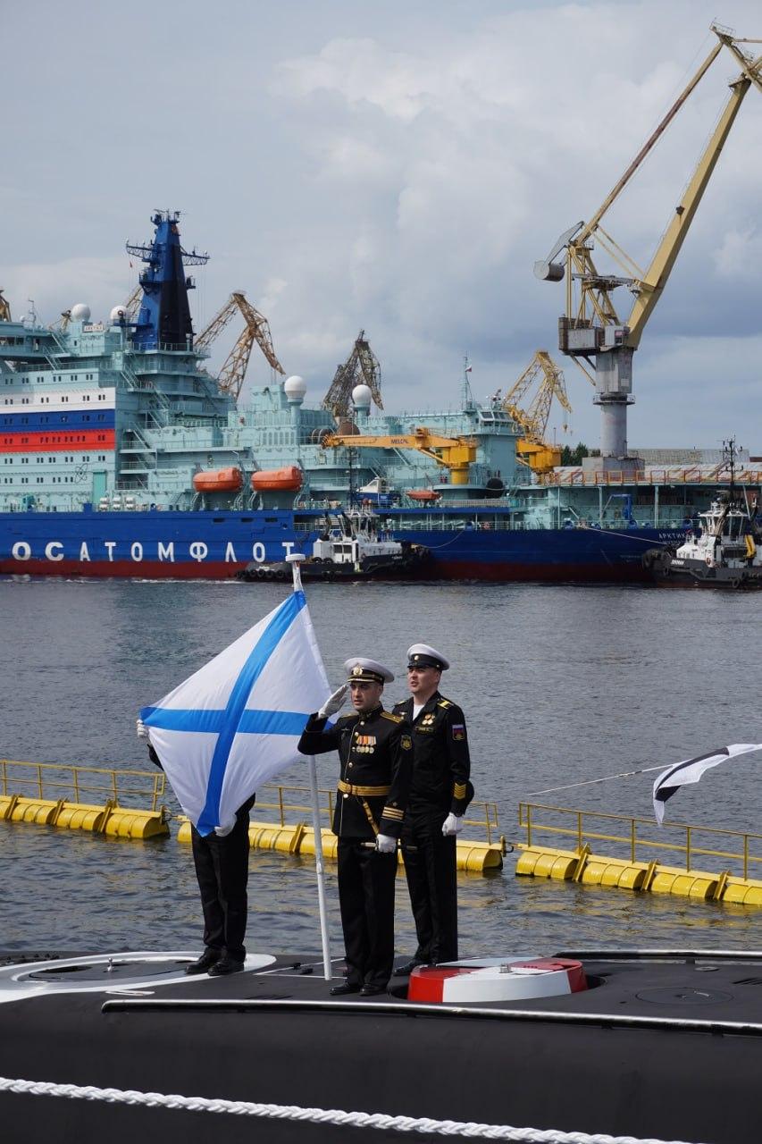 Церемония передачи судна в РФ / фото ОСК