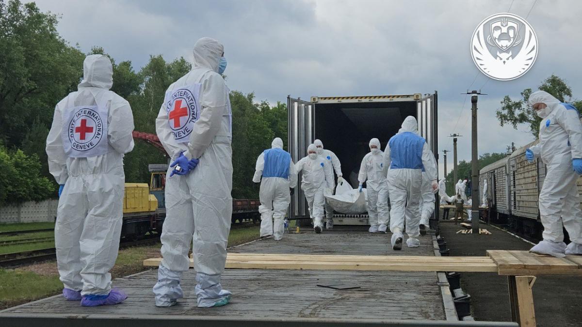 Українці з жахом чекають репатріації тіл загиблих / фото t.me/Koord_shtab