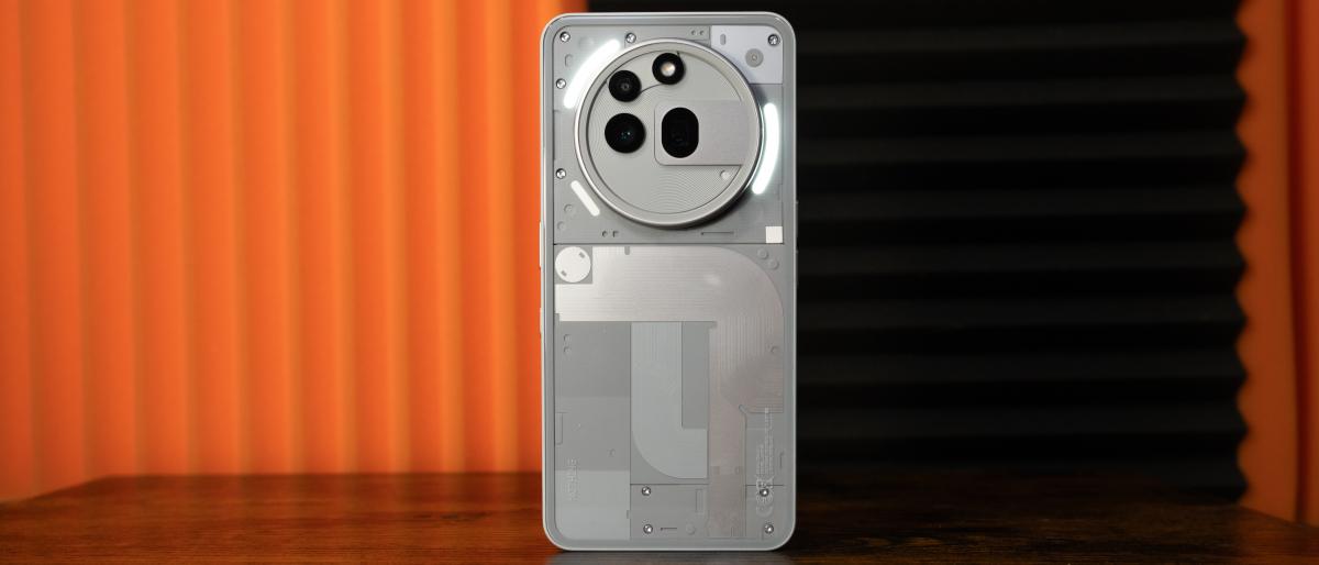 Nothing Phone (3a) Pro Nothing Phone (3a) Pro