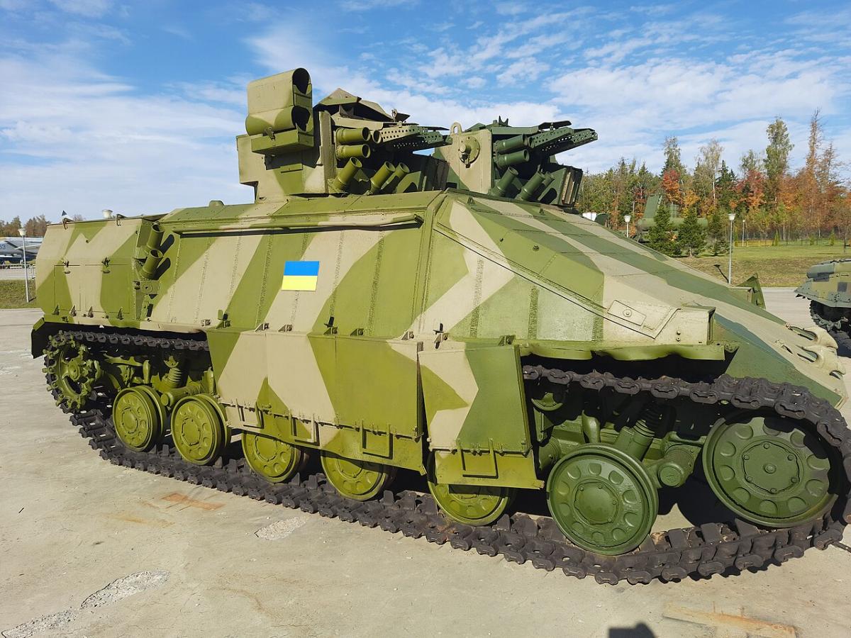 Фото иллюстративное - на нем бронемашина "Азовец" / Вики Фото иллюстративное - на нем бронемашина "Азовец" / Вики