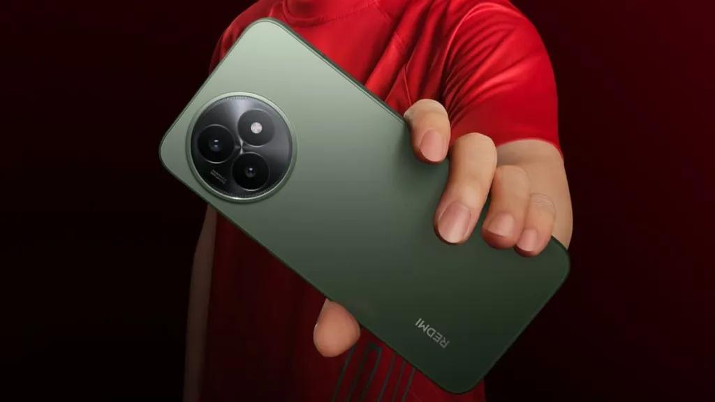 Redmi K80 Ultra еще до выхода побил рекорд в бенчмарке AnTuTu / фото Xiaomi Redmi K80 Ultra еще до выхода побил рекорд в бенчмарке AnTuTu / фото Xiaomi