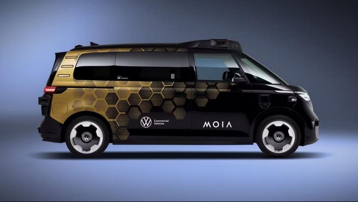 ID.Buzz AD створили під брендом MOIA / фото Volkswagen ID.Buzz AD створили під брендом MOIA / фото Volkswagen