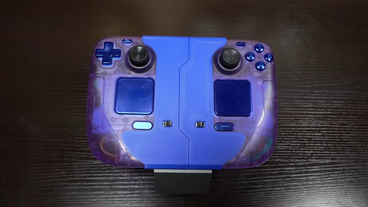 Фанат сделал Steam Controller 2 из Steam Deck / Фото - TommyB Фанат сделал Steam Controller 2 из Steam Deck / Фото - TommyB