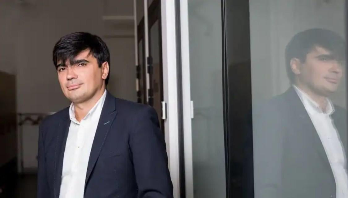 Фінтех-джунглі: виживання на межі хаосу у високоризиковому середовищі Фінтех-джунглі: виживання на межі хаосу у високоризиковому середовищі