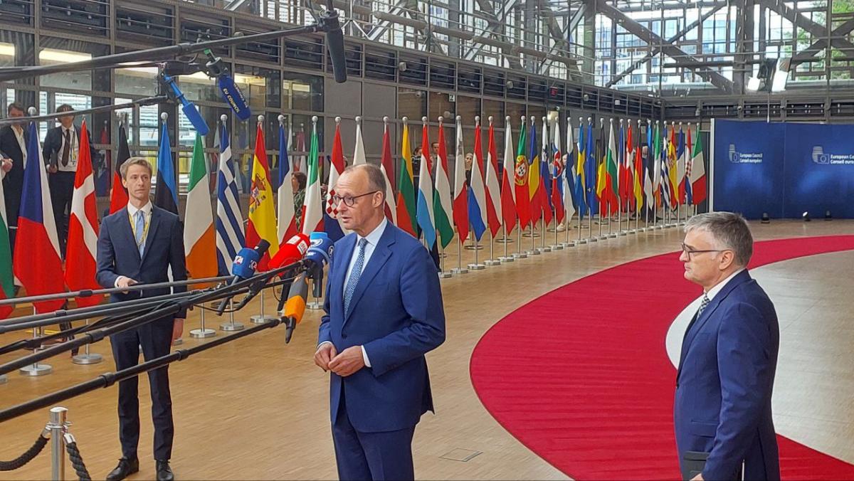 Мерц также заявил, что Германия будет поддерживать Украину столько, сколько потребуется / фото: УНИАН, Виталий Саенко Мерц также заявил, что Германия будет поддерживать Украину столько, сколько потребуется / фото: УНИАН, Виталий Саенко