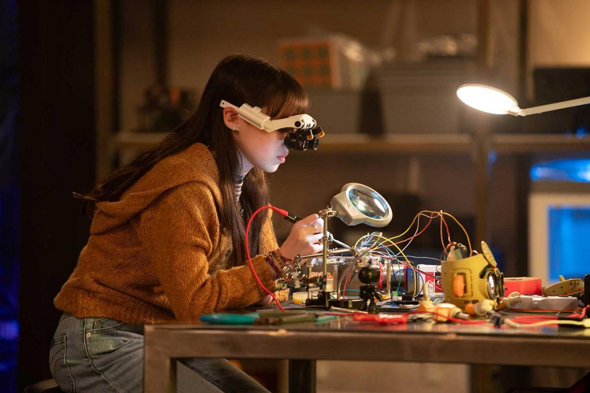Кадр з фільму "М3ҐАН 2.0" / фото Universal Pictures Кадр з фільму "М3ҐАН 2.0" / фото Universal Pictures