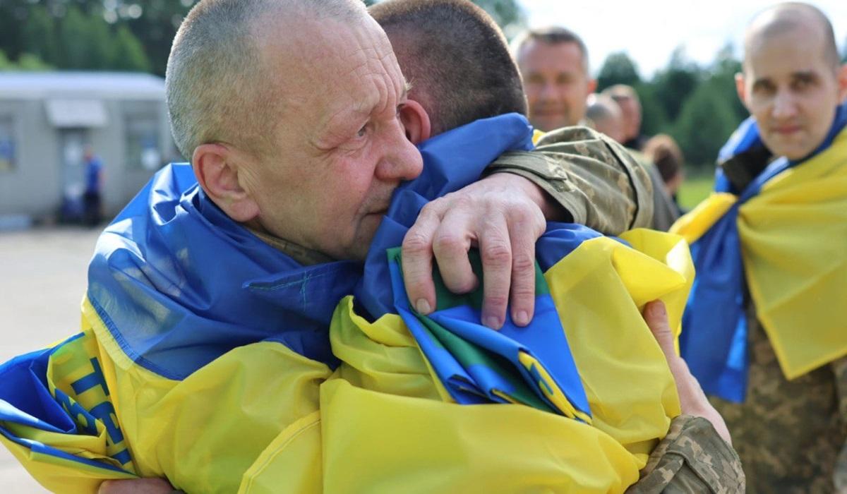В Україну повернули, зокрема, воїнів ЗСУ та Нацгвардії / фото - t.me/DIUkraine В Україну повернули, зокрема, воїнів ЗСУ та Нацгвардії / фото - t.me/DIUkraine