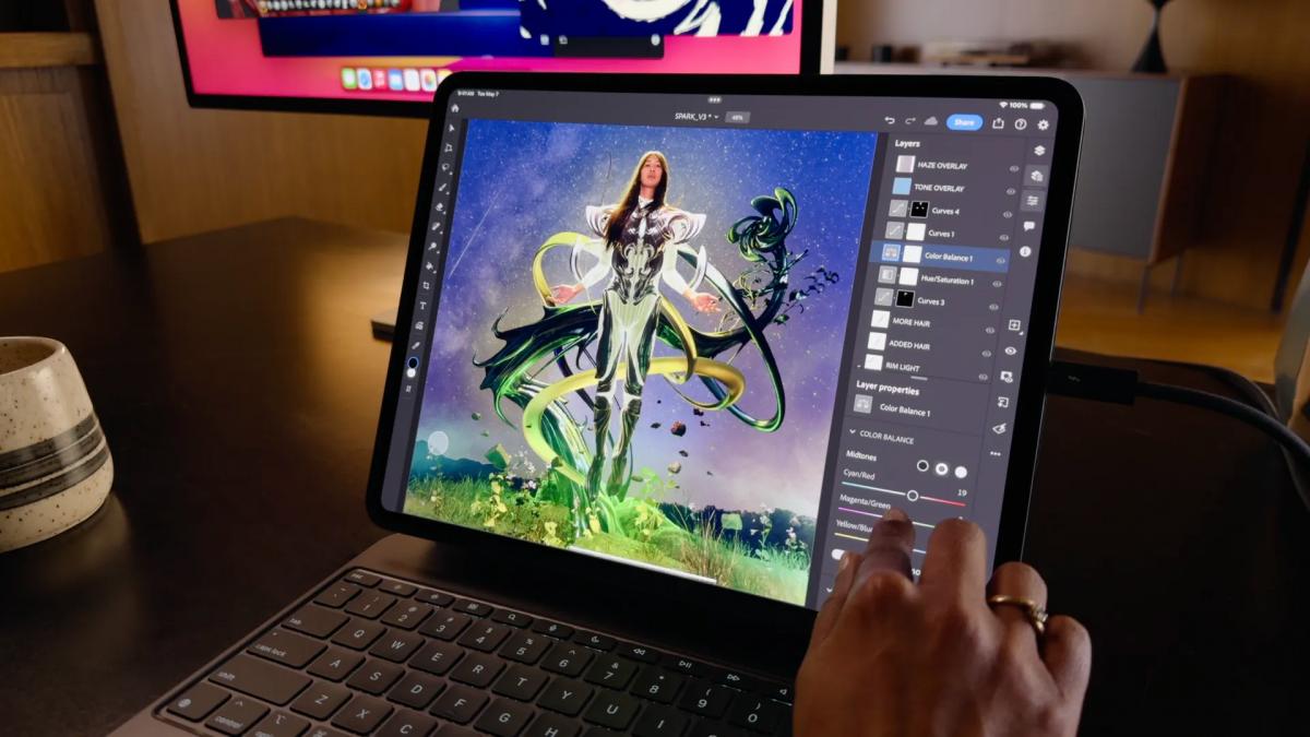 iPad Pro з M5 вийде восени 2025 року разом з iPhone 17 / фото Apple