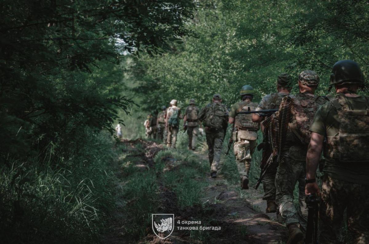 Также В НГУ рассказали о действиях врага на Харьковском направлении / фото 4 отдельная танковая бригада Также В НГУ рассказали о действиях врага на Харьковском направлении / фото 4 отдельная танковая бригада