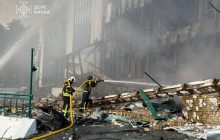 Росіяни пошкодили інфраструктурний об'єкт на Київщині: у ДСНС розповіли про нічну атаку