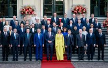 "Саміт Трампа": Альянс вистояв, але за лаштунками була тривога, - експосол США в НАТО