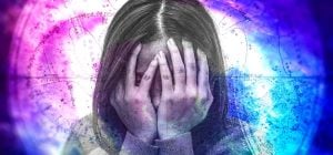 У чотирьох знаків Зодіаку починається затяжна "чорна смуга": що на них чекає