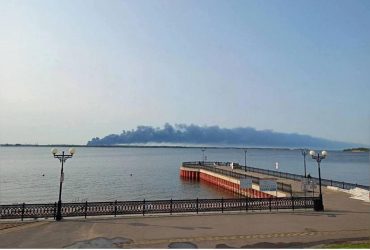 У Росії третій день не можуть загасити пожежу на нафтобазі біля аеродрому Енгельс