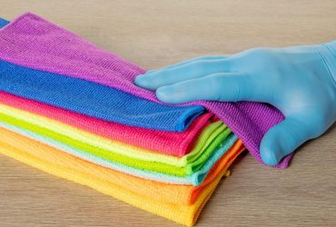 Як прати рушники з мікрофібри, аби вони не псувалися: експерти дали ефективні поради
