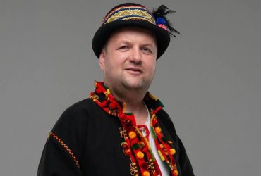 Известный украинский певец стал жертвой мошенников: что известно