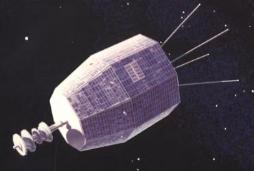 Старый спутник NASA внезапно ожил и взорвался в космосе: ученые ошеломлены