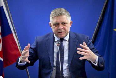 Он меня ненавидит: Фицо публично пожаловался на Зеленского