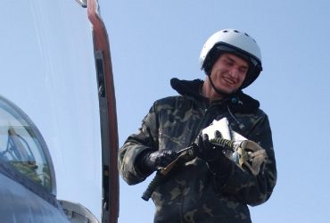 Четко заявлял, что он - лидер: мама Джуса рассказала о погибшем пилоте F-16 Устименко