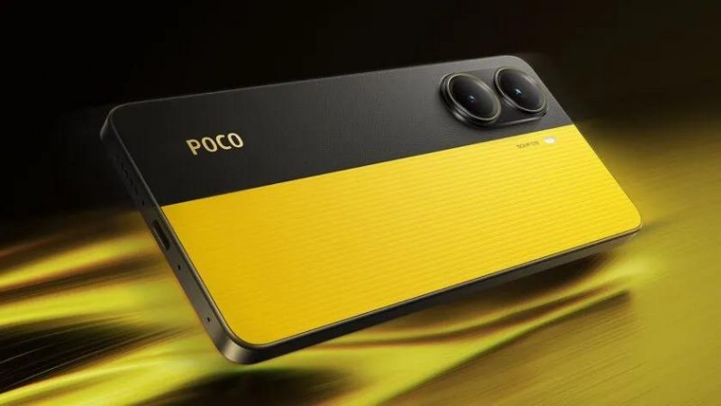 Смартфон екошкіра - власник Poco X7 Pro поскаржився на цвіль на