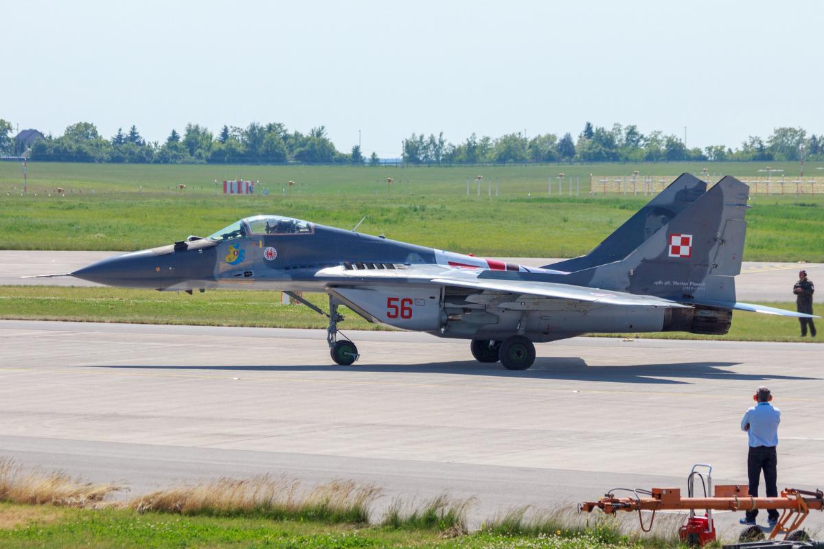 Украина договаривается с Польшей о передаче нескольких самолетов МиГ-29 / фото ua.depositphotos.com