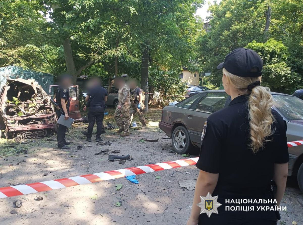 Правоохоронці затриимали підозрюваного в підриві авто в Одесі / фото Нацполіції Правоохоронці затриимали підозрюваного в підриві авто в Одесі / фото Нацполіції