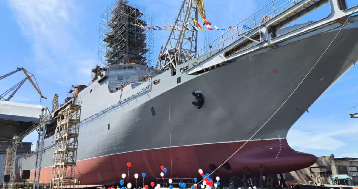 Спуск на воду російського ВДК "Володимир Андрєєв" / ілюстративне фото ОСК Спуск на воду російського ВДК "Володимир Андрєєв" / ілюстративне фото ОСК