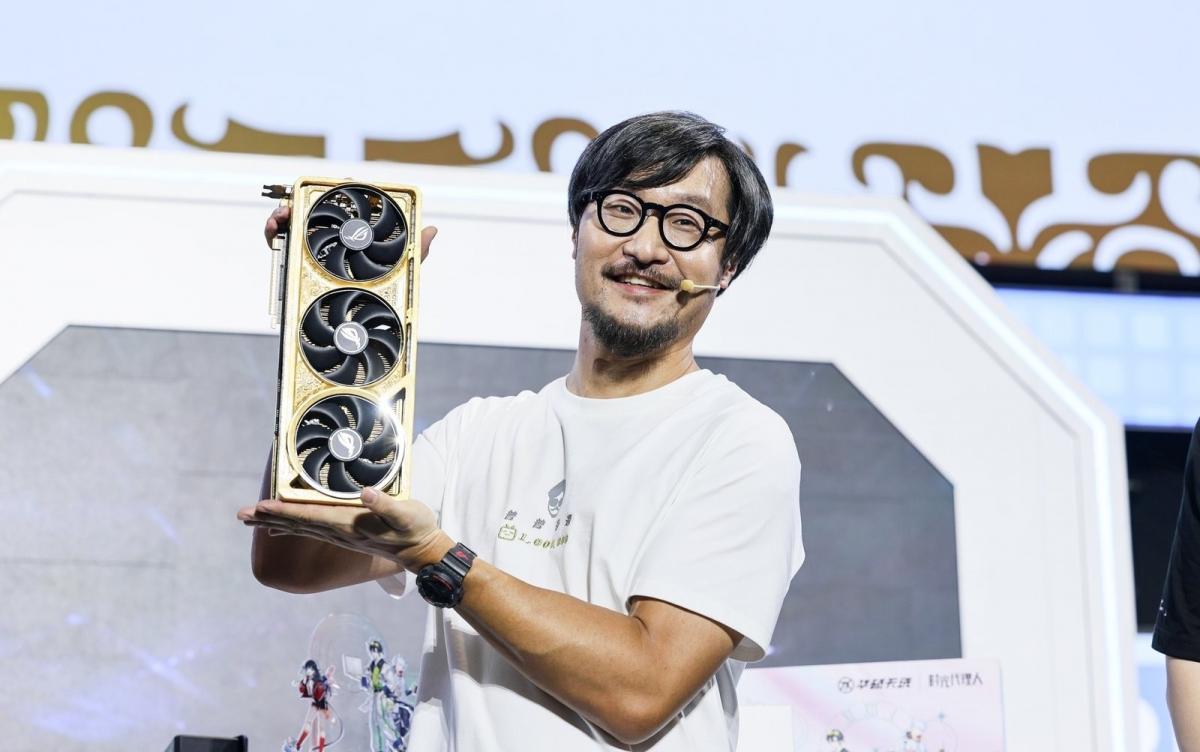 Asus released RTX 5090, which is literally made of gold / photo Asus Asus released RTX 5090, which is literally made of gold / photo Asus