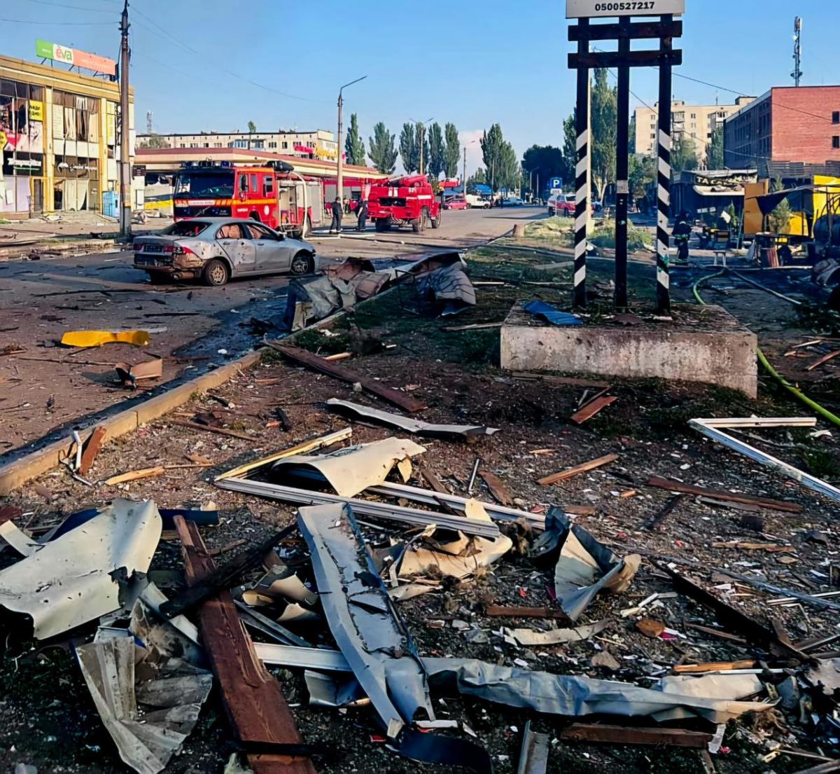 Наслідки російського удару в Добропіллі / фото t.me/VadymFilashkin Наслідки російського удару в Добропіллі / фото t.me/VadymFilashkin
