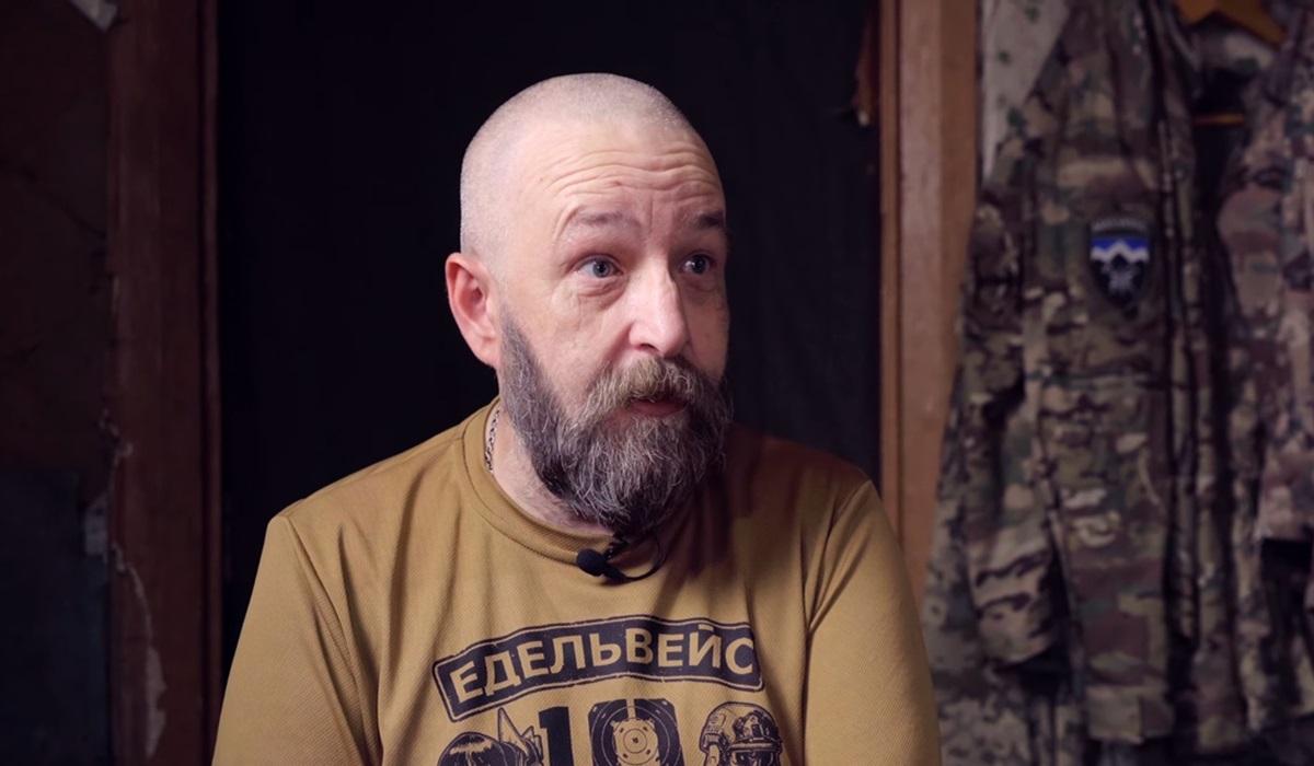 Юрий выяснил, что оккупант случайно перепутал окопы / фото - скриншот Юрий выяснил, что оккупант случайно перепутал окопы / фото - скриншот