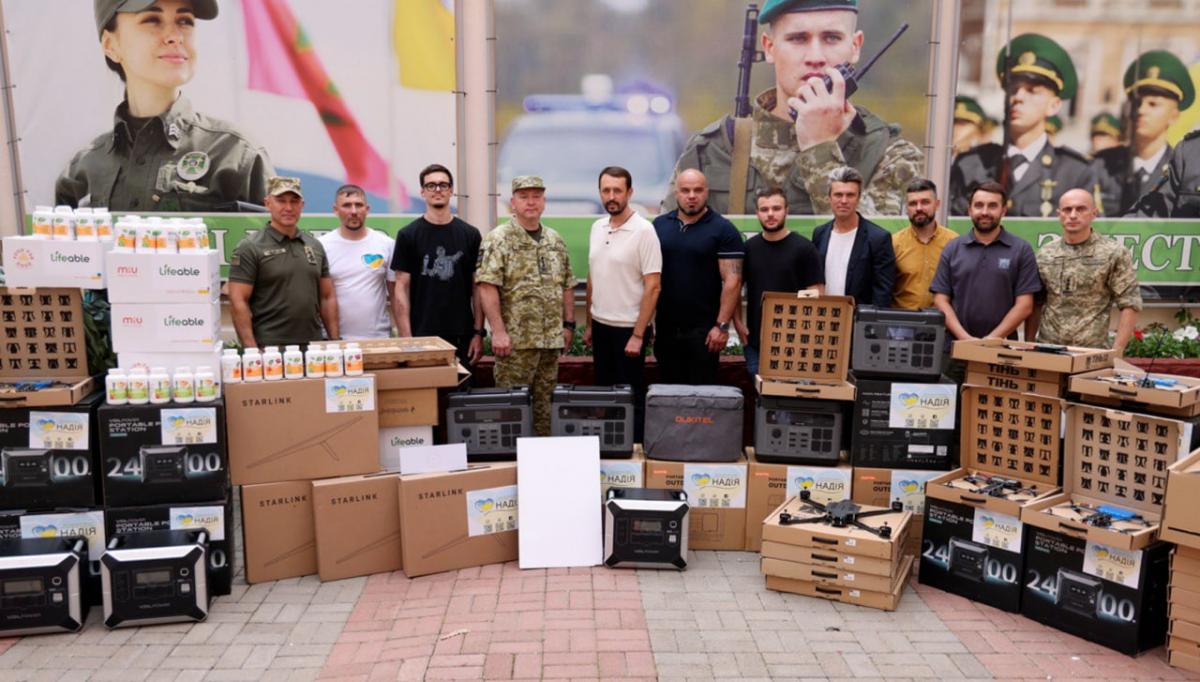 Валерій Дубіль, Віта Присяжнюк та БФ молодіжної ініціативи 'Надія' передали допомогу Державній прикордонній службі